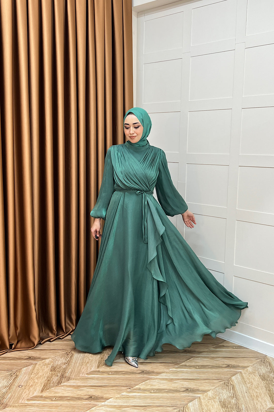 Luna Saten Abiye Mint Yeşili 3072-MINTYESILI