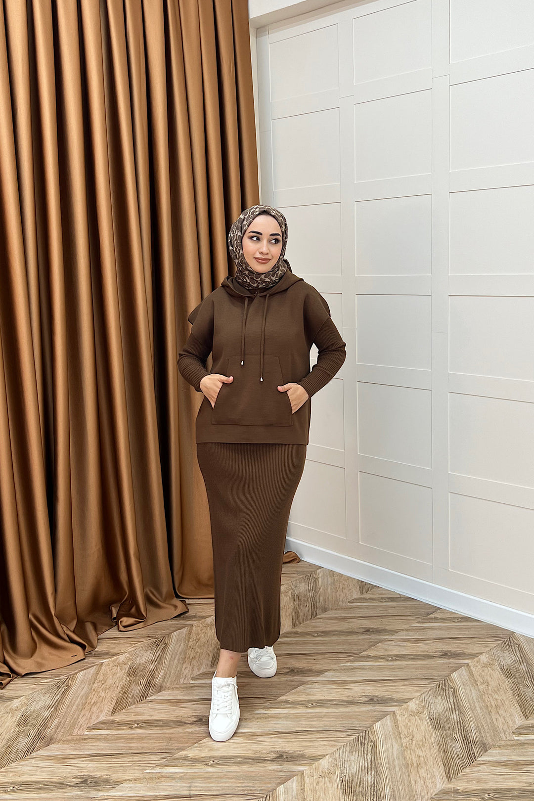 Üst Kapüşonlu İkili Triko Elbise Kahverengi 25290-KAHVERENGI