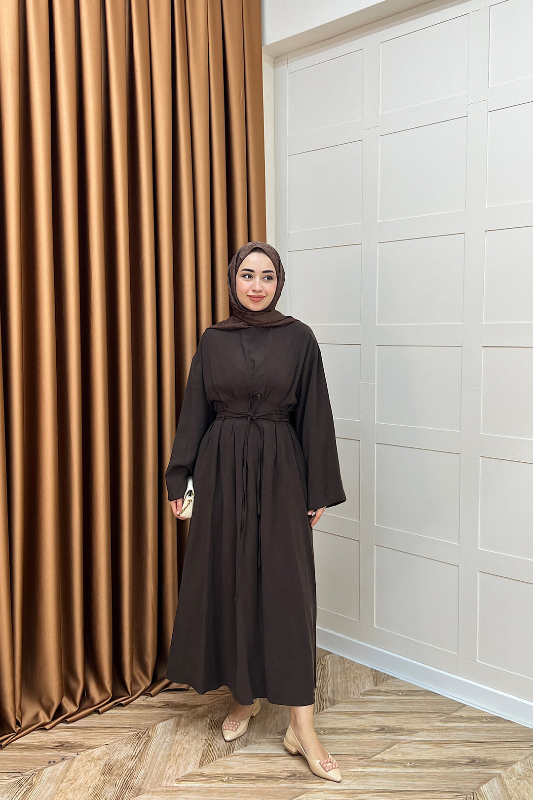 Belden Bağlamalı Cupra Elbise Kahverengi 5013-KAHVERENGI