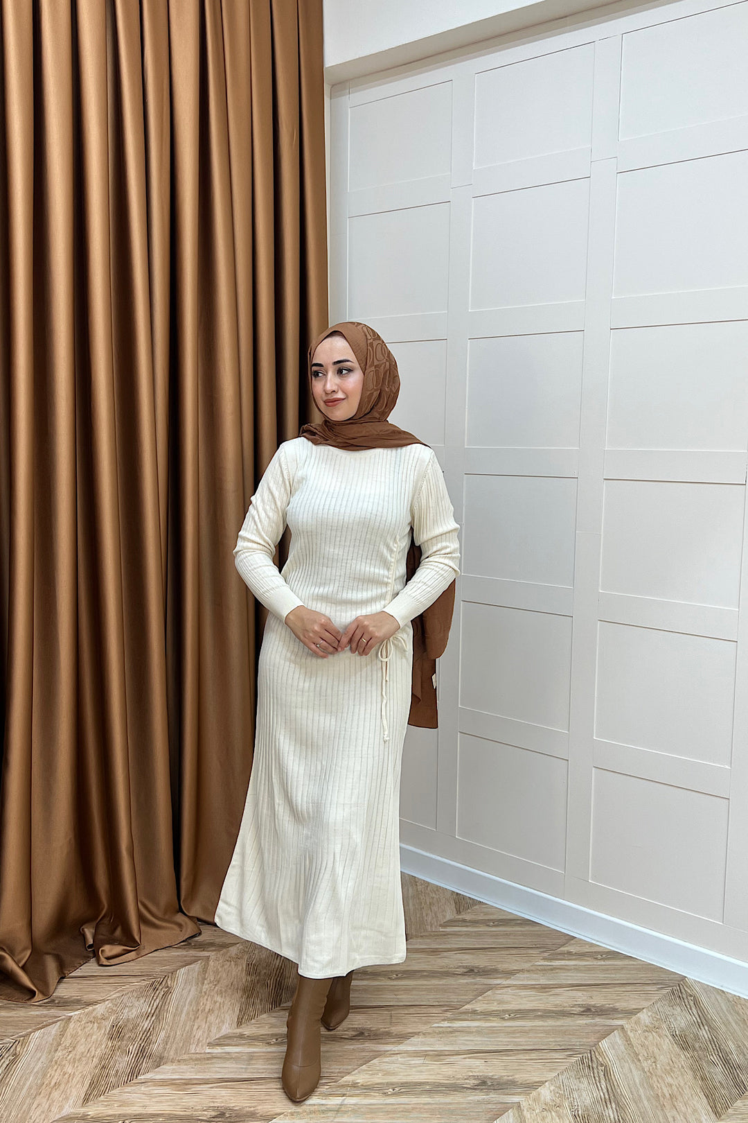 Yandan Büzgülü Triko Elbise Ekru 24870-EKRU