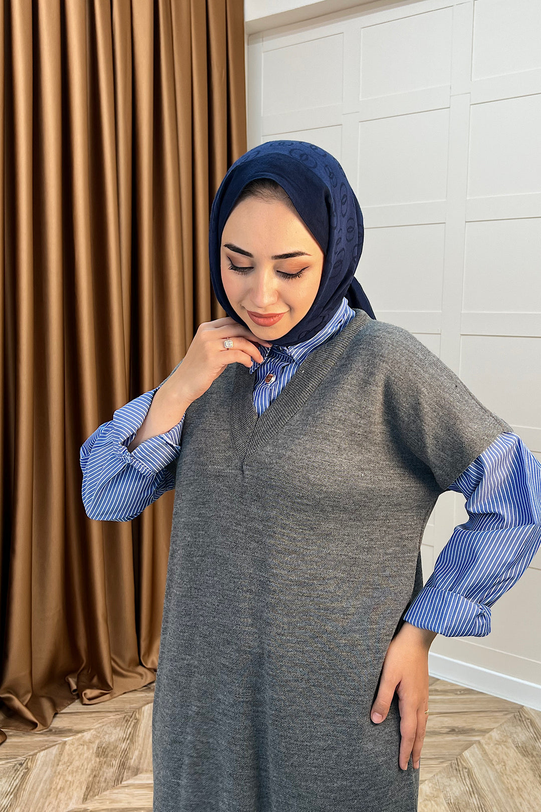 Samira Gömlek Detaylı Triko Elbise Gri 241110-GRI