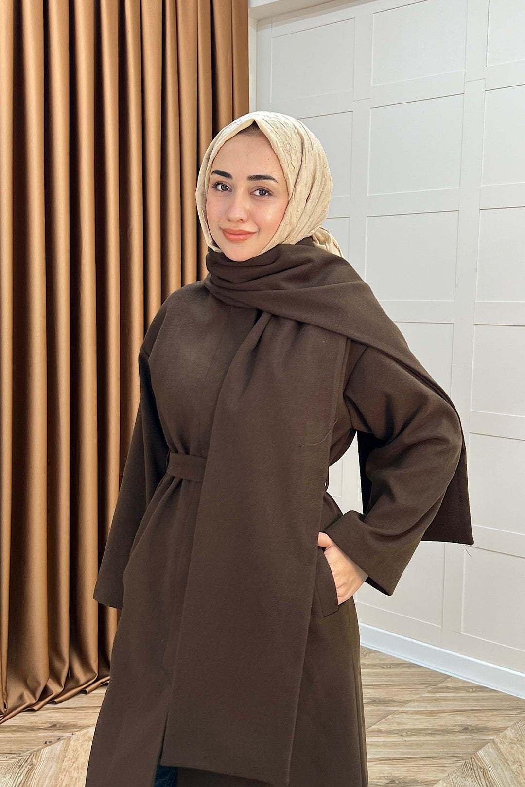 Siena Atkı Detay Kaşe Kaban Kahverengi 5530-KAHVERENGI