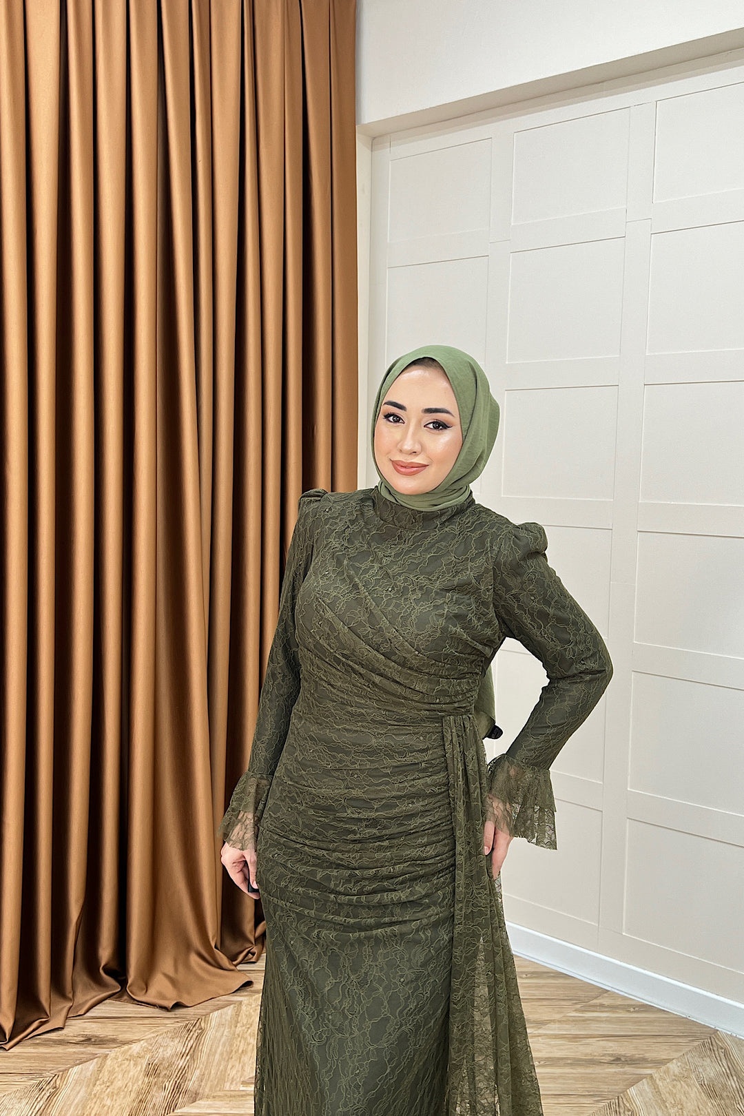 Serena Dantel Balık Abiye Zümrüt 3082-ZUMRUT