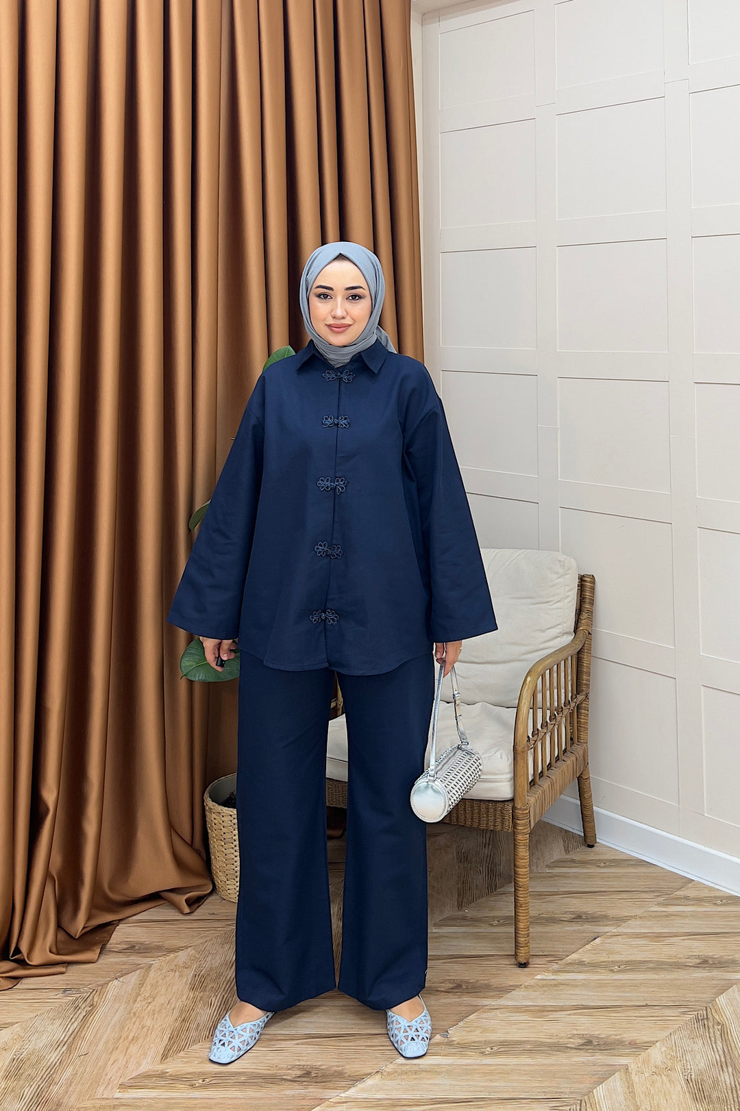 Nilda Aksesuar Düğmeli Takım Lacivert 62812-LACIVERT