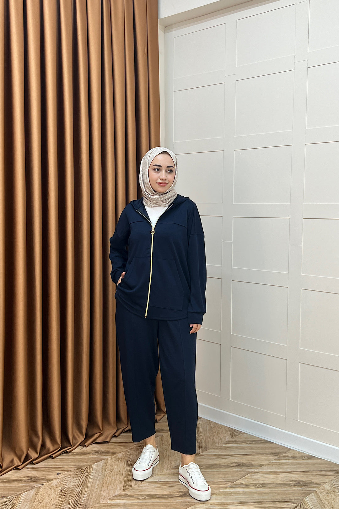 Efsa Kapüşonlu Takım Lacivert 70149-LACIVERT