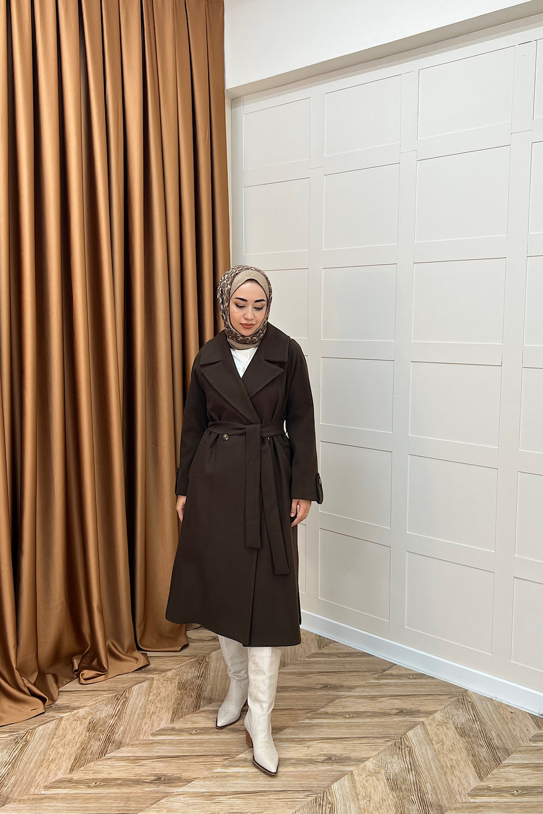 Martina Yırtmaçlı Kaban Kahverengi 5508-KAHVERENGI