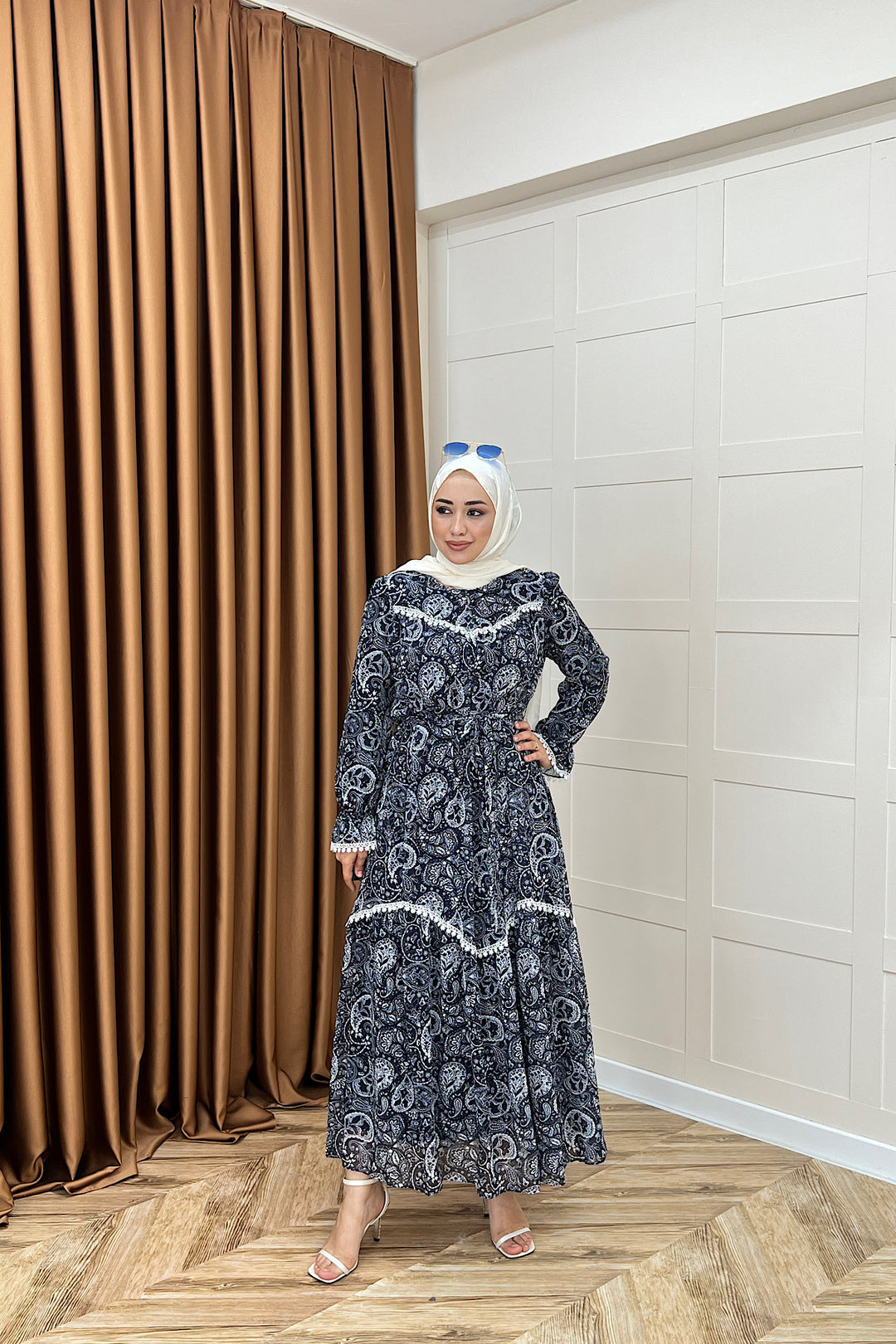 Lisa Dantel Detay Elbise Lacivert 3051-LACIVERT