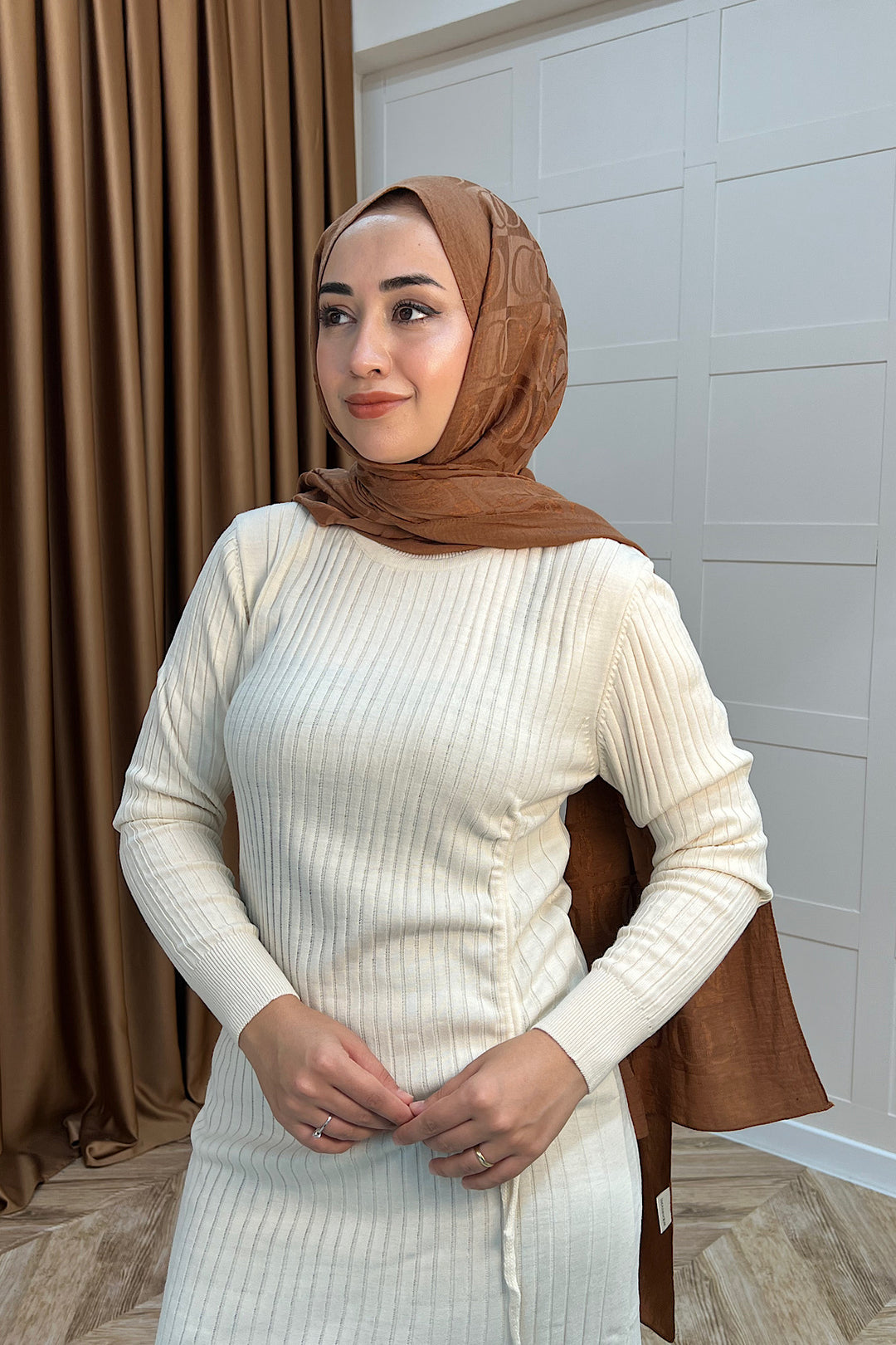 Yandan Büzgülü Triko Elbise Ekru 24870-EKRU