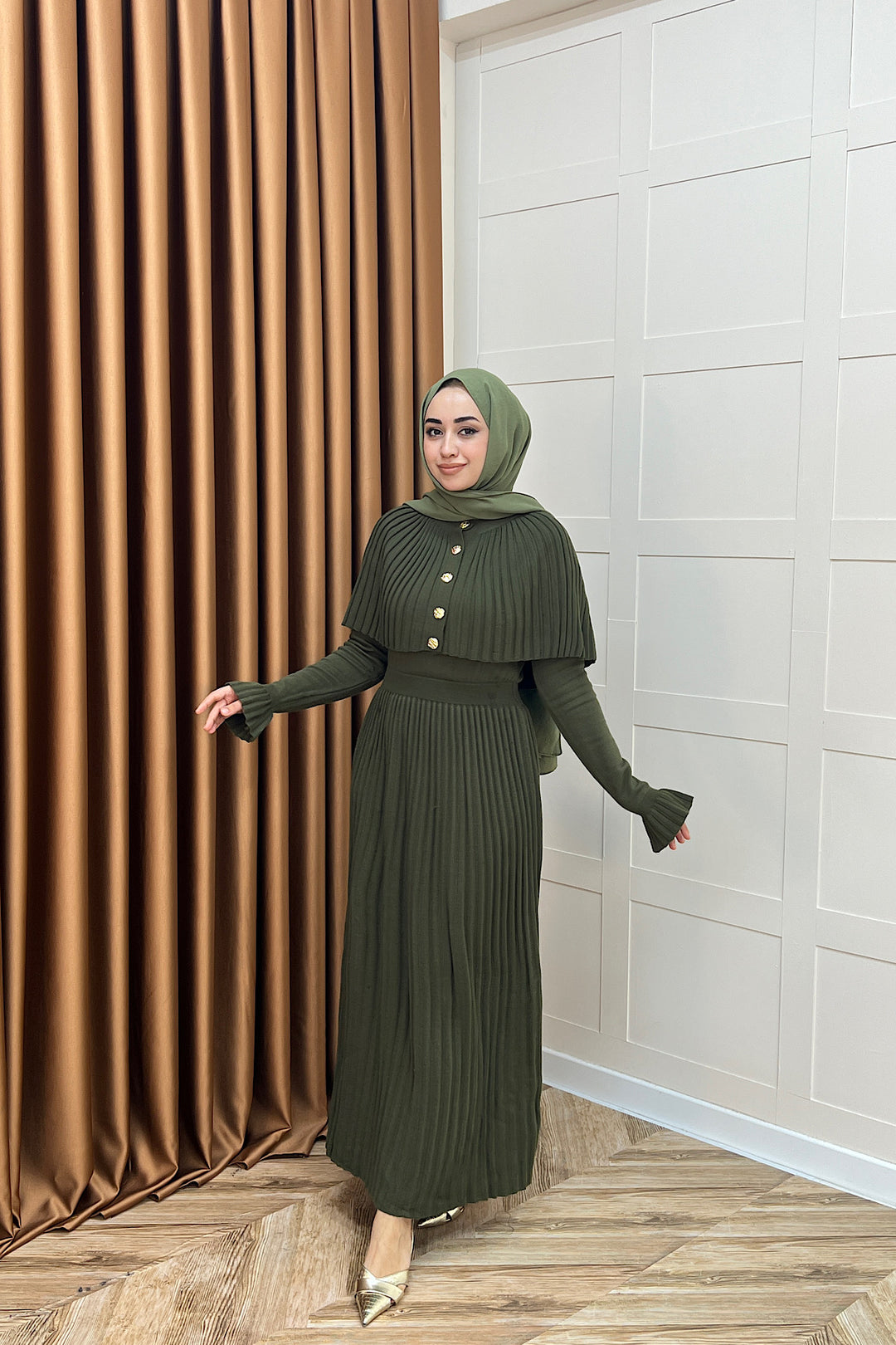 Kelebek Pelerinli Triko Elbise Haki 10200-HAKI