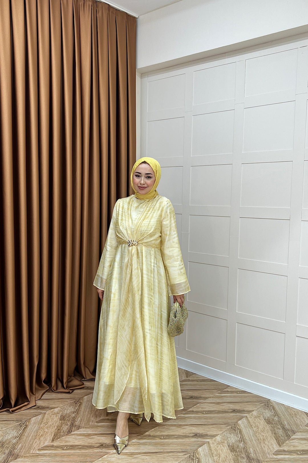 Liana Broş Detay Elbise Sarı 3104-SARI