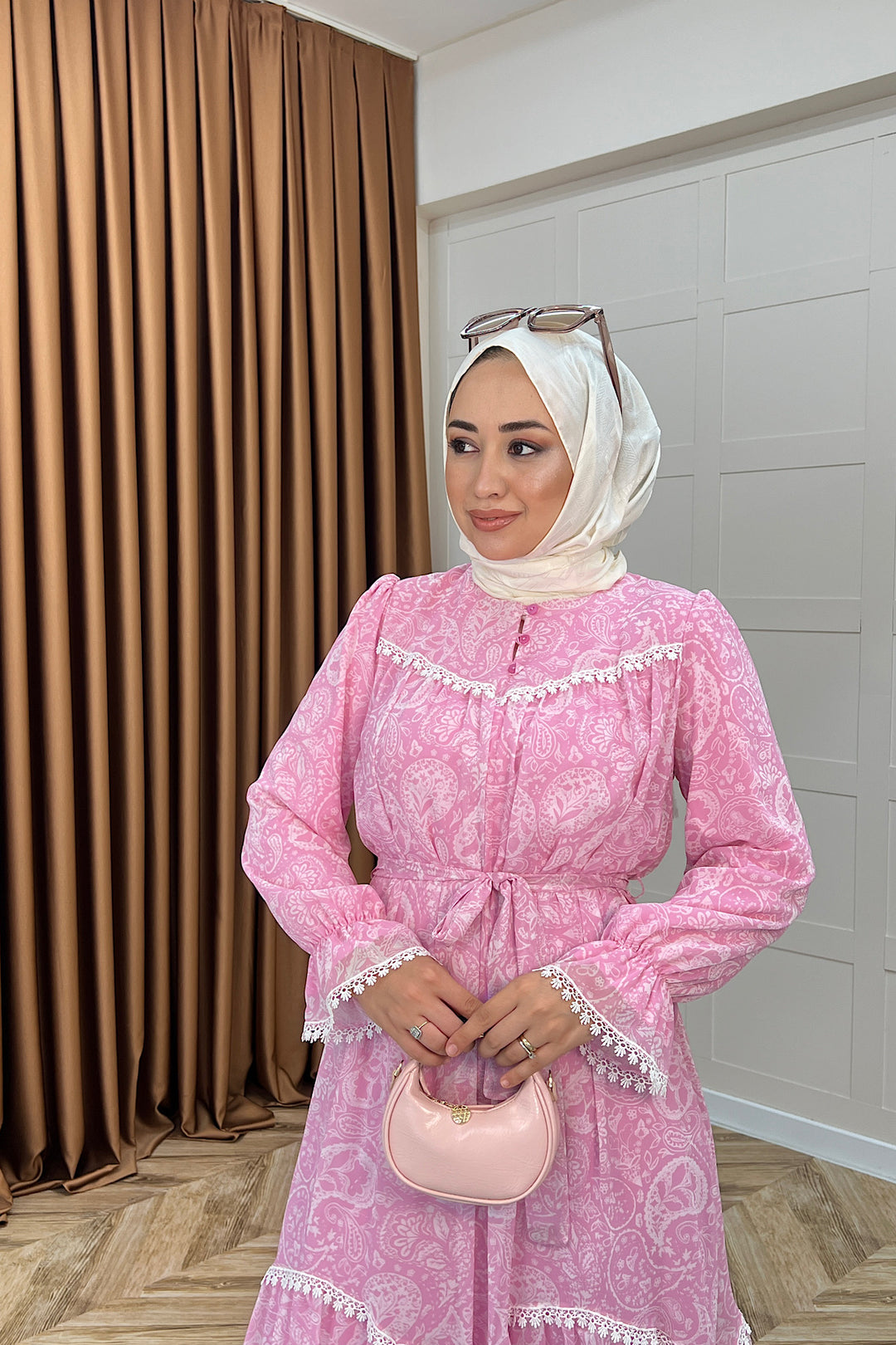Lisa Dantel Detay Elbise Pembe 3051-PEMBE
