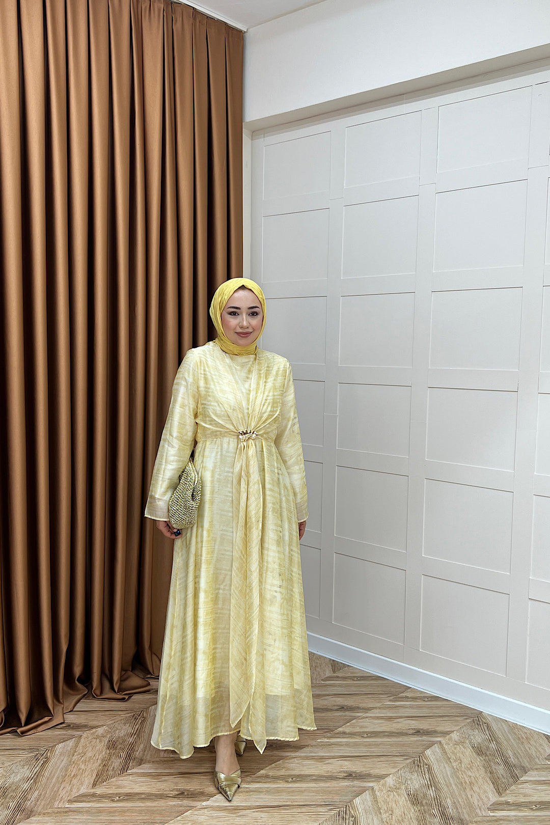 Liana Broş Detay Elbise Sarı 3104-SARI