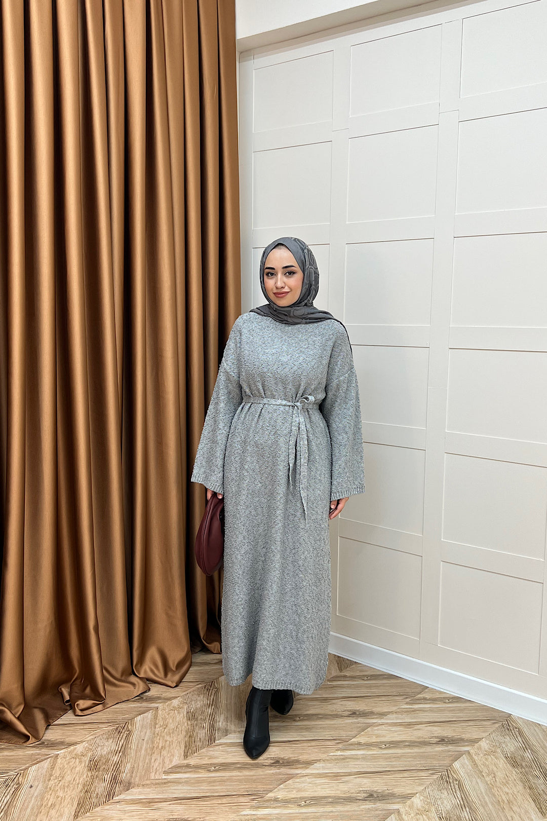 Yumoş Sim Karışımlı Salaş Triko Elbise Gri 252500-GRI