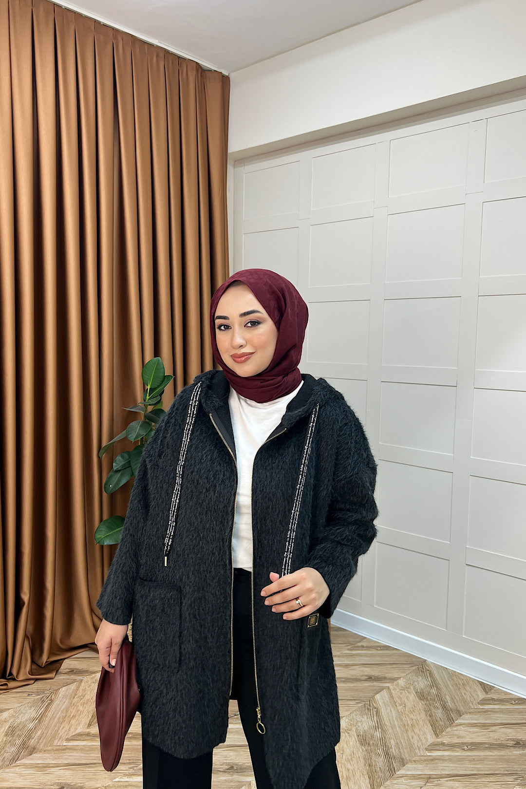 Parya Kapüşonlu Kap Siyah 70103-SIYAH