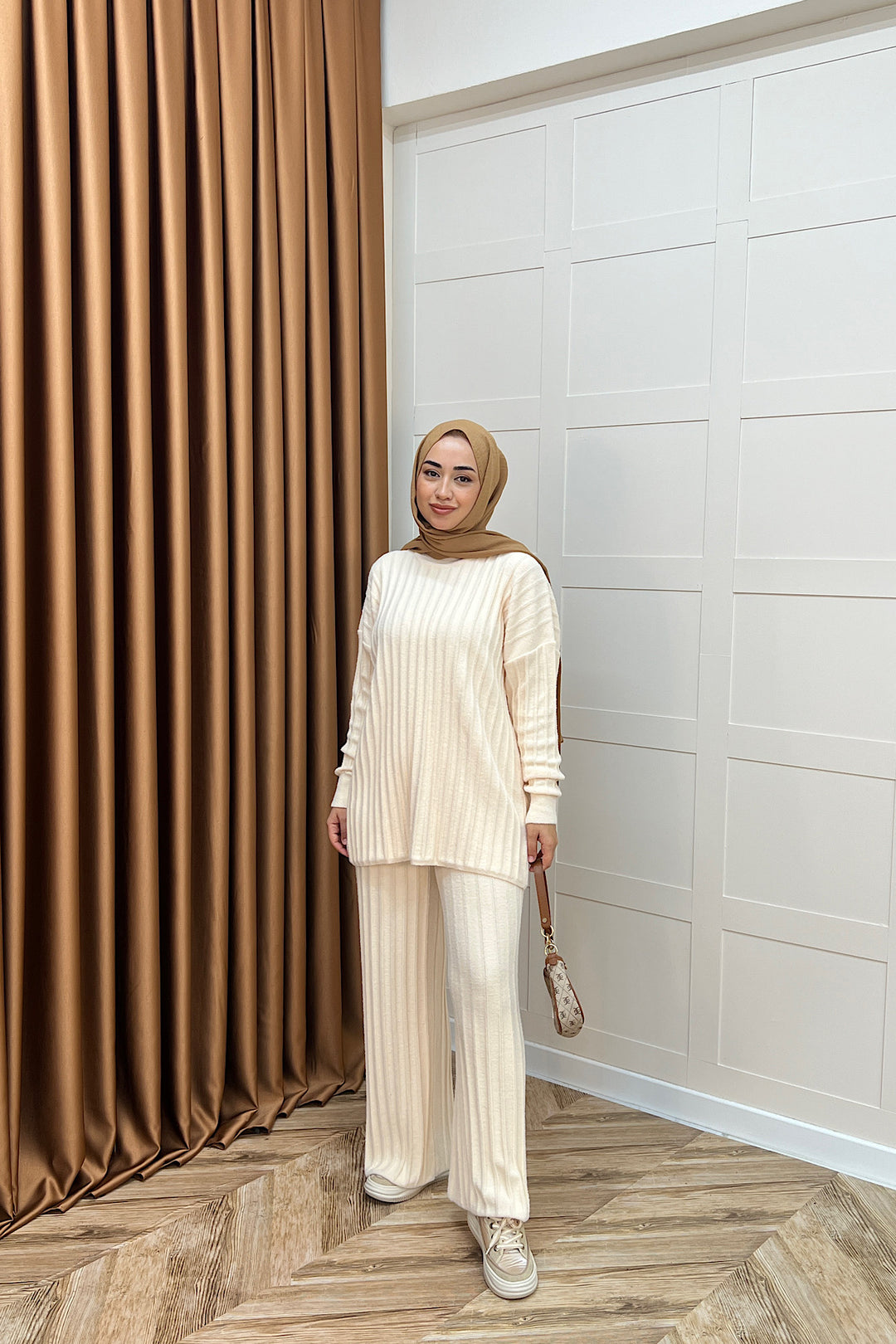 Kripto Keçe Sakal Triko Takım Krem 25560-KREM