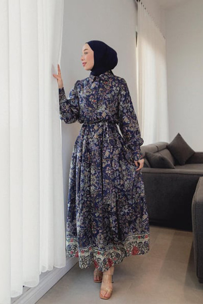 Desenli Yaka Detaylı Lacivert Elbise - 1