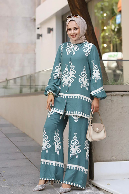 Etnik Desenli Viskon Kumaş Tesettür Takım-Mint Yeşili - 4