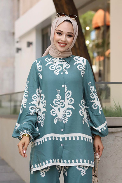 Etnik Desenli Viskon Kumaş Tesettür Takım-Mint Yeşili - 2