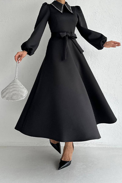 Modam Afra - Yakası Taşlı Scuba Elbise - Siyah
